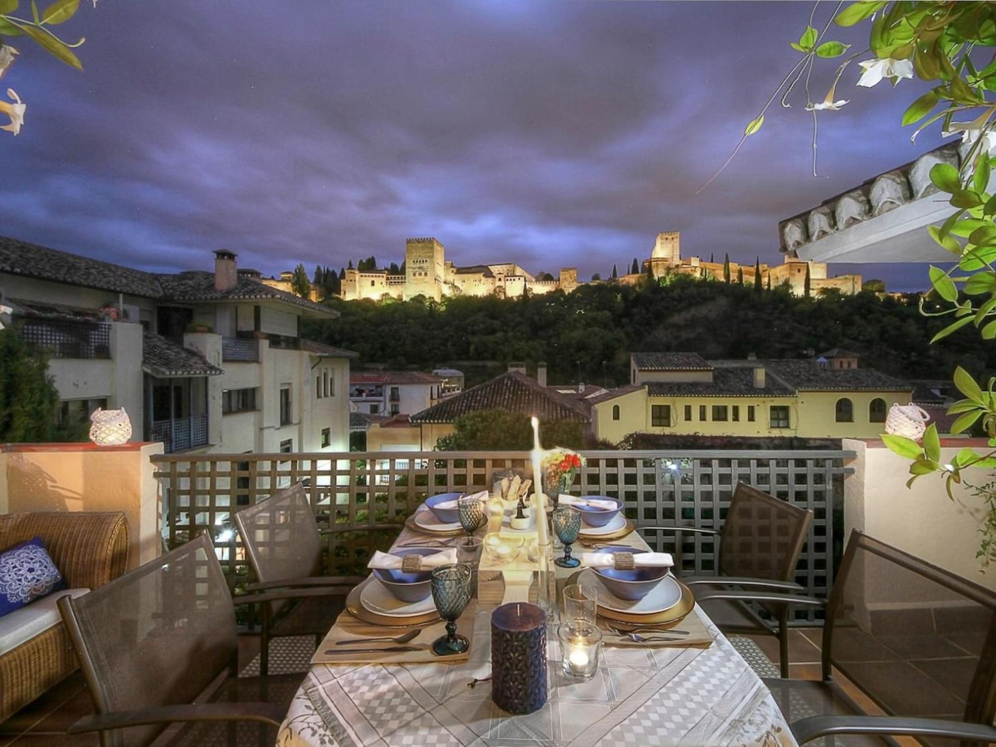 Chezmoihomes Alhambra Penthouse 2 Private Terraces กรานาดา ภายนอก รูปภาพ